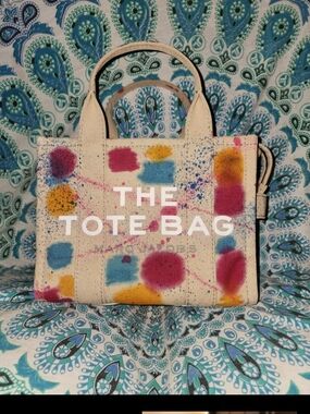 Marc Jacobs The Tote Bag
